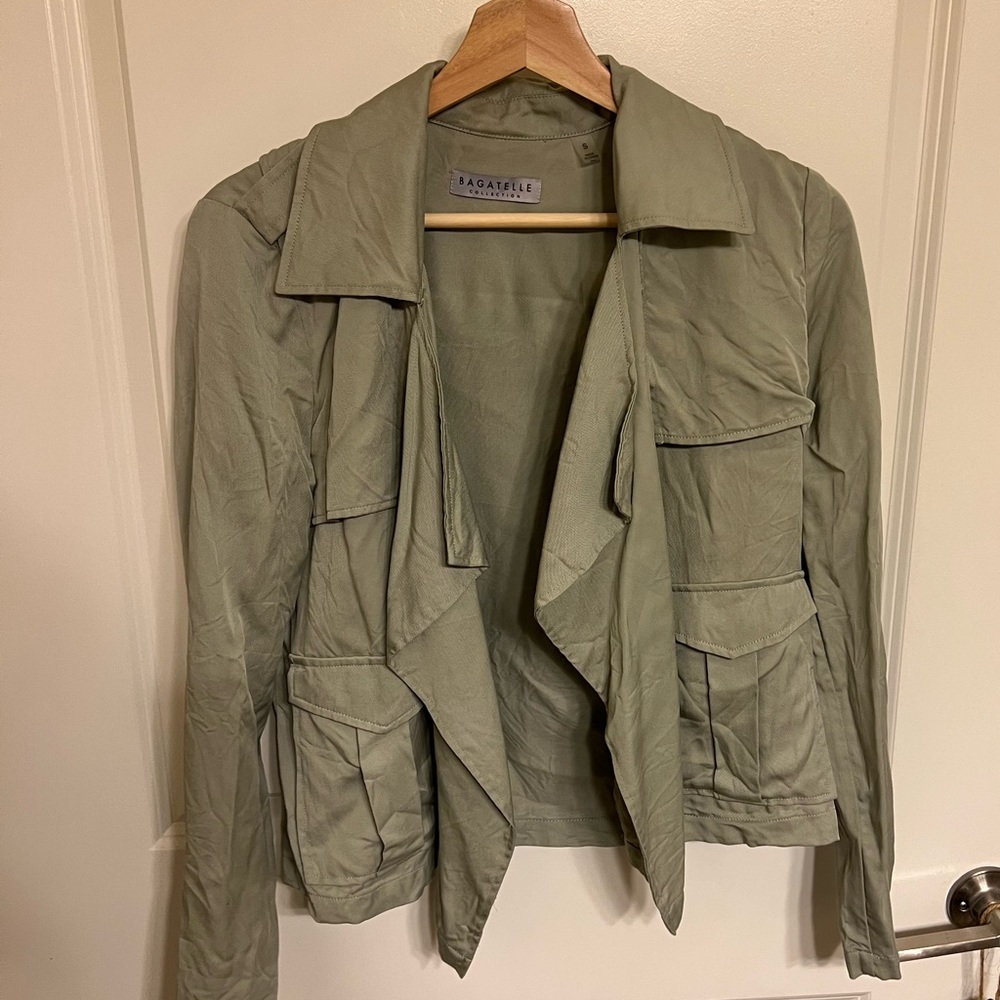 Green causal jacket